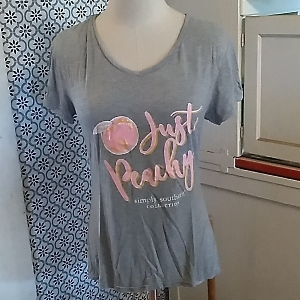 Simply Southern Just Peachy small shirt